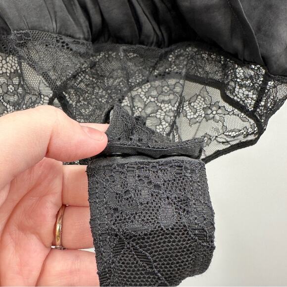 Anthropologie Yara Surplice Black Lace Wrap-Over Front Bodysuit Sz L NEW - Picture 6 of 14